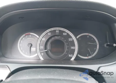 2016 Honda Accord Touring z USA, uszkodzony, nr VIN 1HGCR3F95GA011852